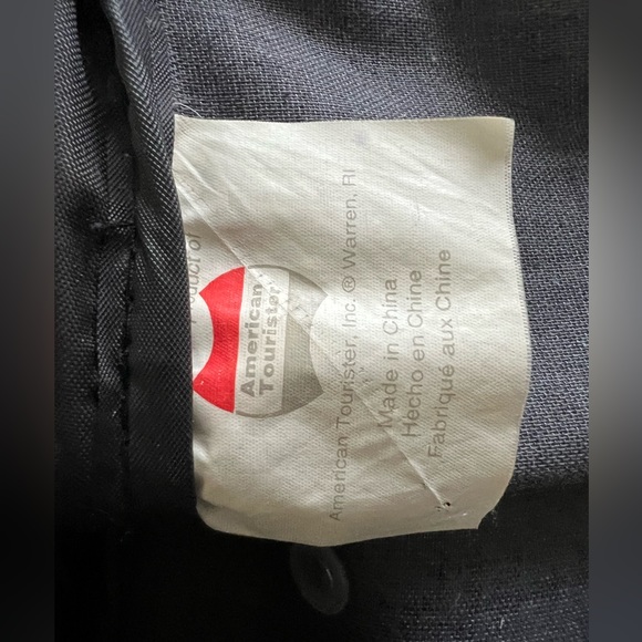 American Tourister Bag - Picture 5 of 6